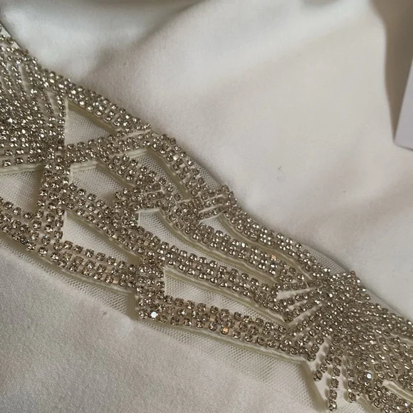 NWT Badgley Mischka Jewel Modele Light Ivory dress size 6 - Picture 5 of 7